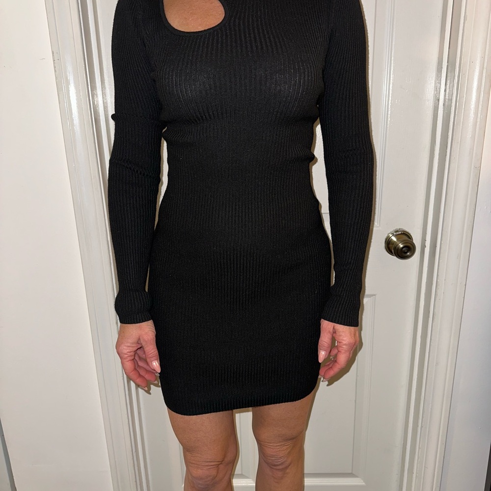 Elegant Black Ribbed Dress